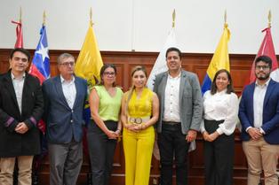 Expertos internacionales convergen en Mesa de Trabajo sobre Derecho al Olvido Digital en el Parlamento Andino