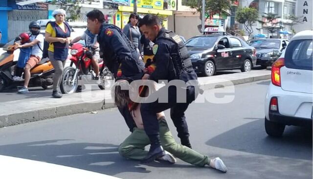 Sujeto intentó a comensales de un chifa e inmediatamente fue reducido por la policía. (Fotos: Trome)