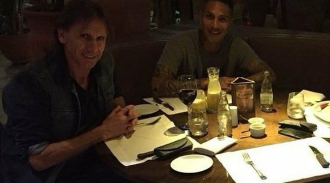 Ricardo Gareca se reunión con Paolo Guerrero y Luis Abram en Argentina. Aún tiene agenda por cumplir