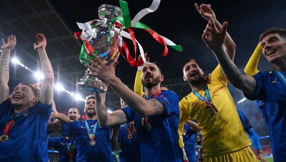 Italia se coronó campeón de la Eurocopa tras vencer (3-2) en penales a Inglaterra. (Foto: AFP)