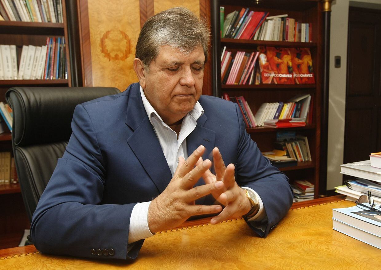 Alan García se encuentra en Perú para declarar por presuntos pagos de Odebrecht ante el fiscal José Domingo Pérez. (Foto: USI)