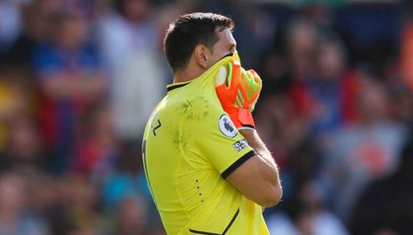 Emiliano Martínez no pudo mantener el invicto en el Aston Villa vs. Crystal Palace. (Foto: ESPN)