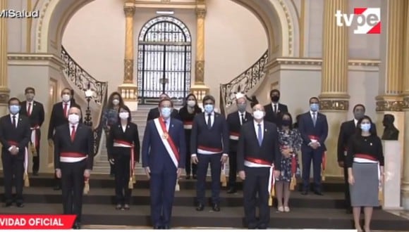 El gabinete está liderado por el primer ministro, Pedro Cateriano, y tiene nuevas designaciones. (Foto: Captura TVPerú)