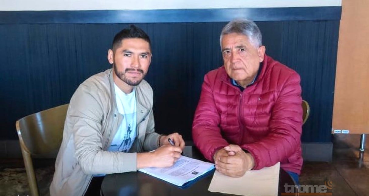 Joel Sánchez se despidió de los Gallos Blancos de Querétaro de México y jugará en el Perú