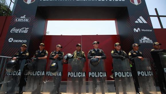 Fiscalía de la Nación continua en la  Videna por la investigación contra Agustín Lozano. Foto: jorge.cerdan/@photo.gec