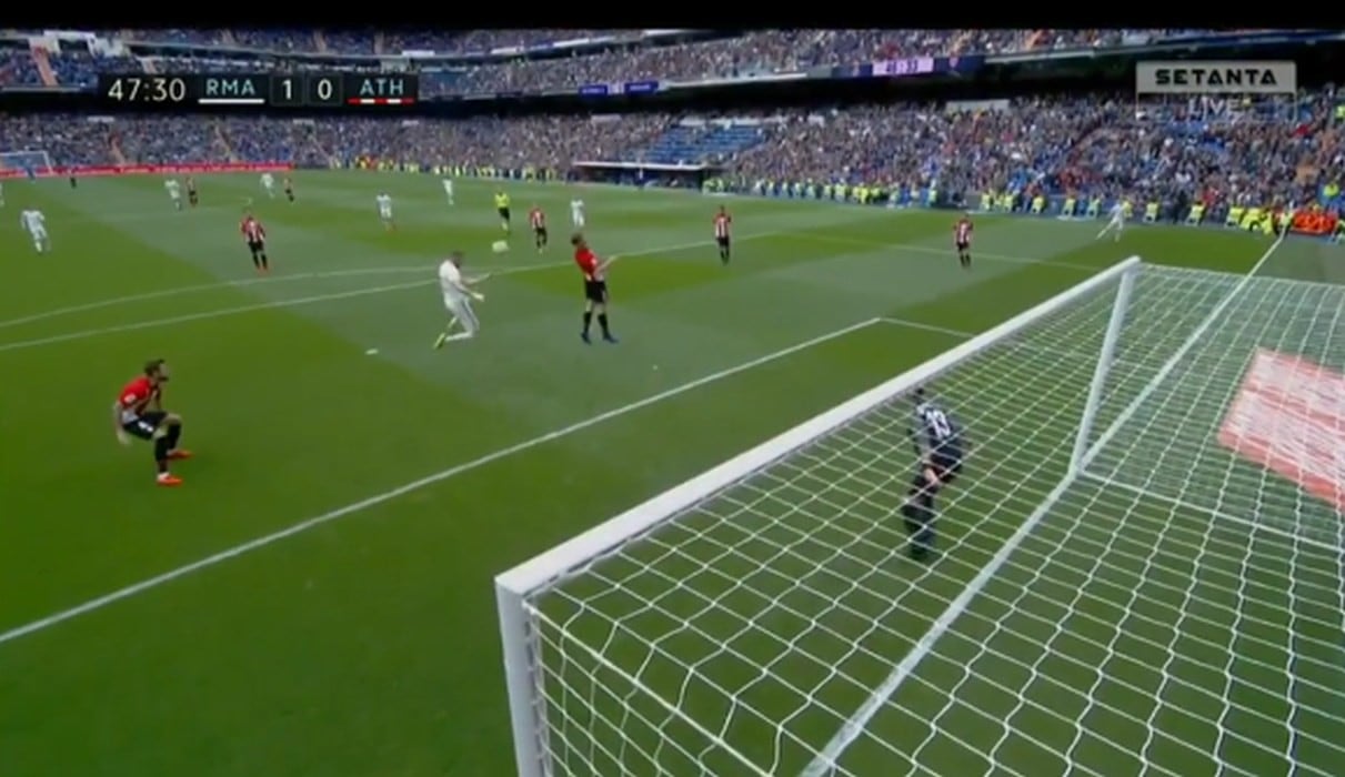 Golazo de Benzema: Salto, gesto técnico y precisión en el Real Madrid vs Athletic Club por la Liga Santander