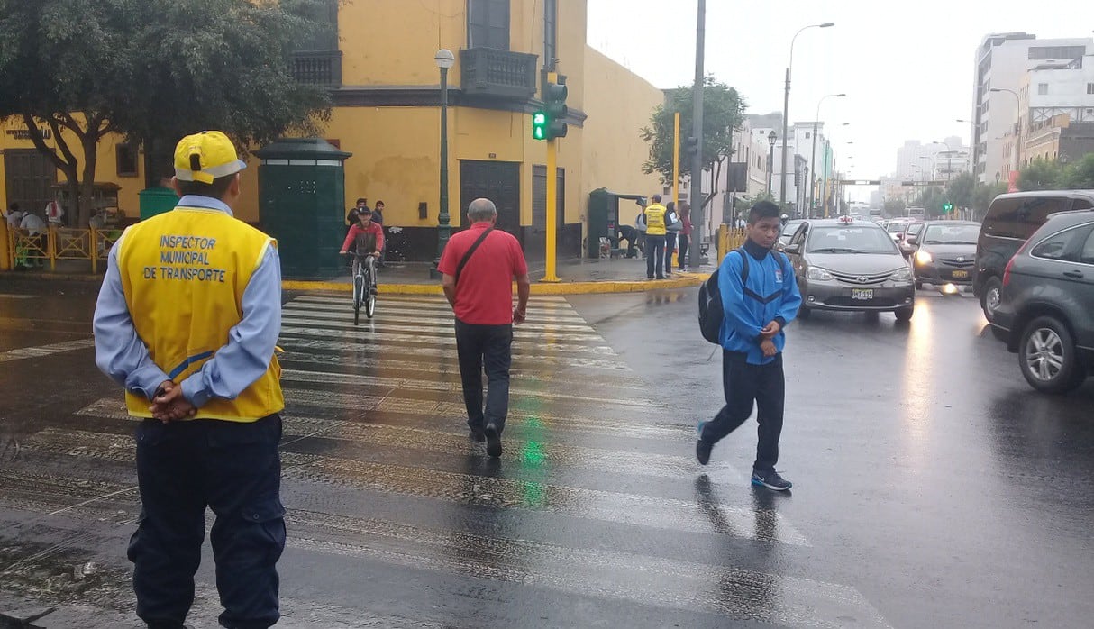 Esta mañana, a causa de la llovizna, la temperatura fue de 18°C en Lima Este y Oeste, y 19°C en el Callao. (Foto: Gustavo Muñoz/GEC)