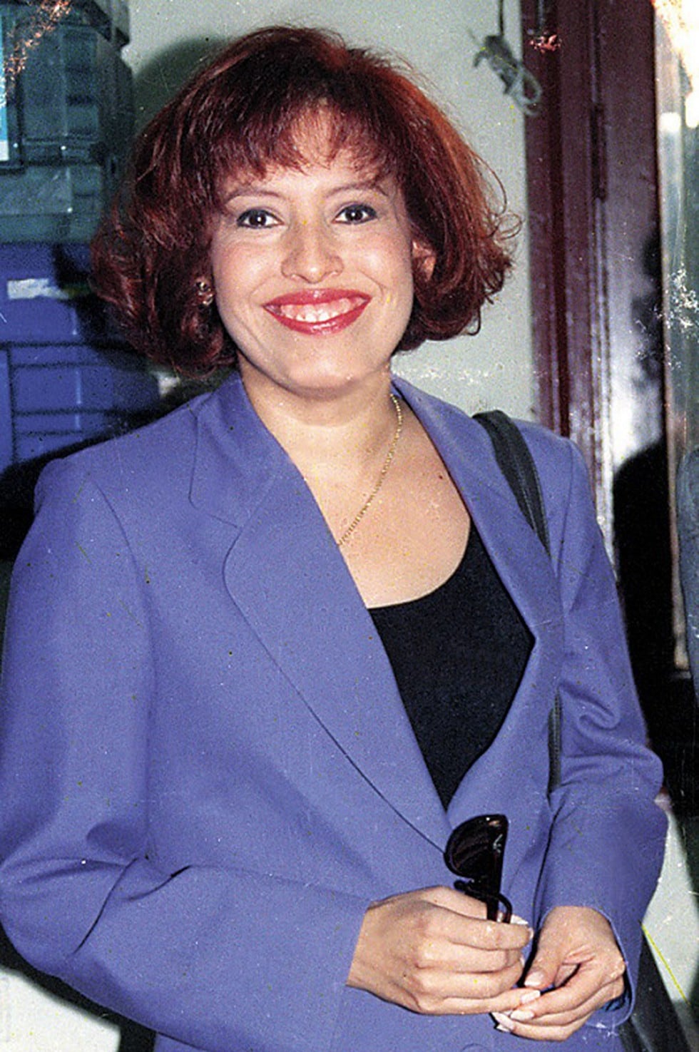 En 1990, Magaly Medina ingresa a trabajar a la revista Oiga que era dirigida por Francisco Igartua. En la revista Oiga se desempeña en las secciones de Política y Locales hasta que le propone al director Igartua escribir una crítica semanal de televisión. (Foto GEC Archivo Histórico)