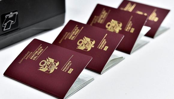 Se puede tramitar el pasaporte con un máximo de 48 horas de anticipación a la salida de tu vuelo. (Foto: Migraciones)