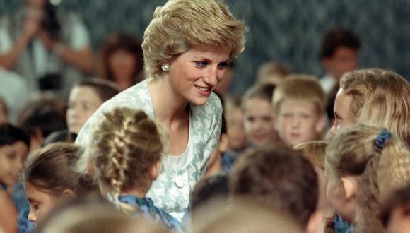 El príncipe William tiene presente a su difunta madre. | Foto: AFP