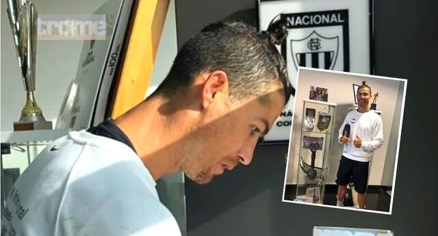 Cristiano Ronaldo visitó  sala de trofeos de su primer equipo Nacional de Madeira
