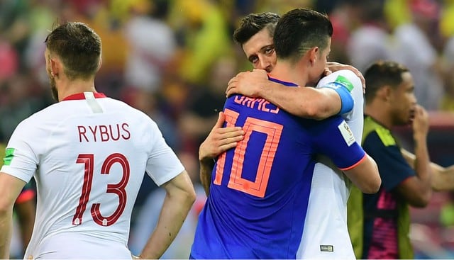 Colombia vs Polonia: James Rodríguez consoló a Robert Lewandowski tras quedar eliminado de Rusia 2018