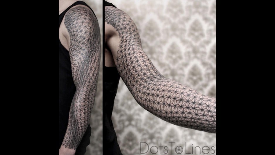 Déjate fascinar por estos espectaculares tatuajes que encontramos en Instagram. Foto: @dotstolines