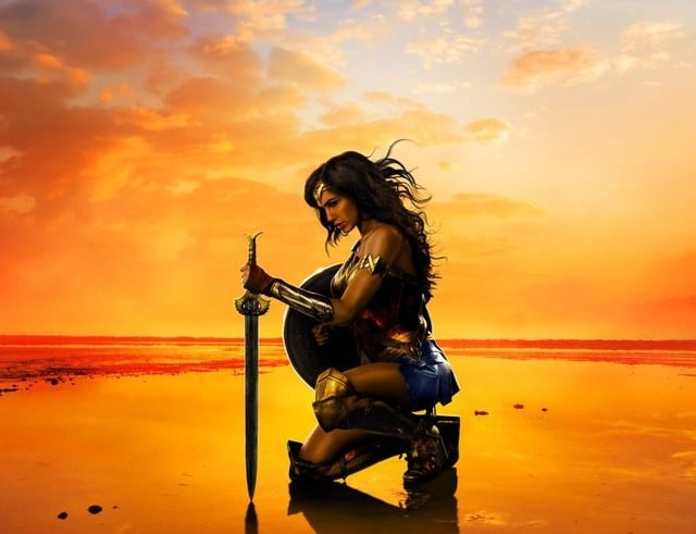 Se acaba de estrenar el tráiler final de 'Wonder Woman'. Gal Gadot muestra toda su sensualidad en la nueva película de DC Comics.