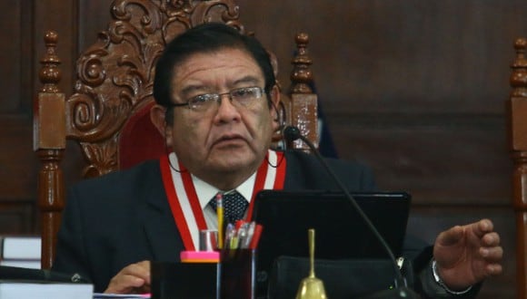 El presidente del JNE, Jorge Luis Salas Arenas, destacó el debate organizado por su institución y pidió a la ciudadanía emitir un voto responsable . (Foto. GEC)