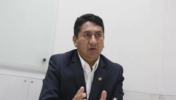 El secretario general del partido Perú Libre, Vladimir Cerrón, cuestionó a Francisco Sagasti. (Foto: GEC)