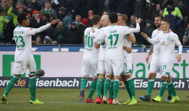 Werder Bremen vs Hannover: Con Claudio Pizarro por la Bundesliga