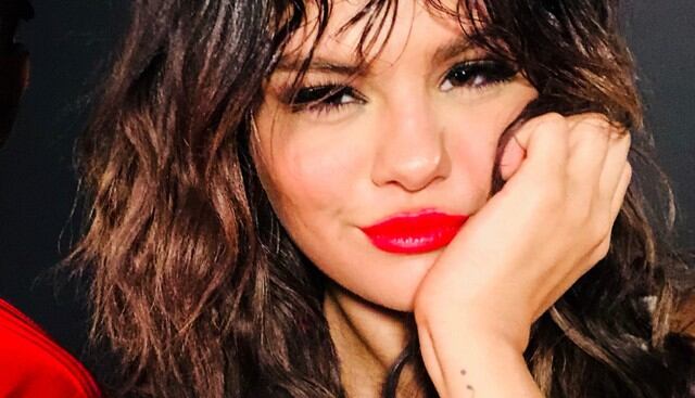 Selena Gómez fue cómplice de romántica pedida de mano (Foto: Instagram)