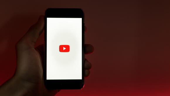 Aprende a cómo desactivar el modo restringido de la aplicación de YouTube.