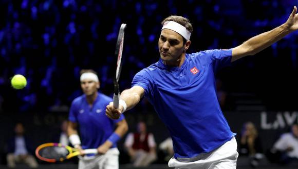Federer se retiró del tenis profesional con una derrota en dobles junto a Rafael Nadal en Laver Cup.