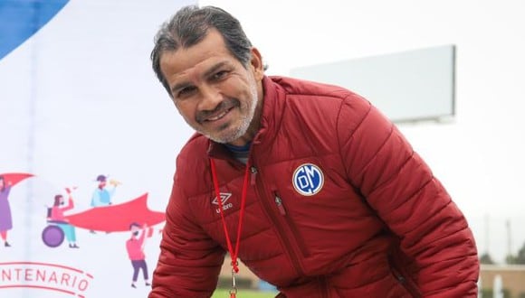 Franco Navarro dejó de ser entrenador de Deportivo Municipal. (Foto: Deportivo Municipal)