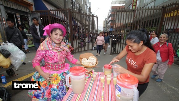 Folclórica "Martina de Los Andes" vende desayunos nutritivos en mercado Ceres