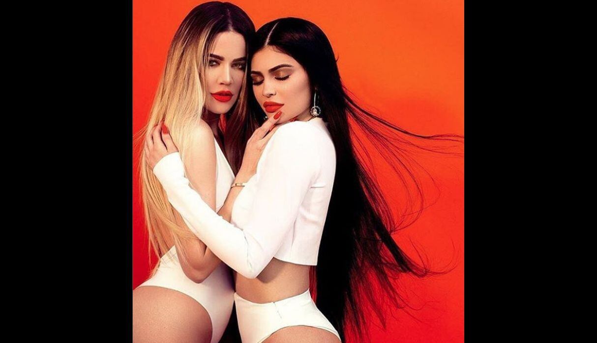 Khloe Kardashian y Kylie Jenner