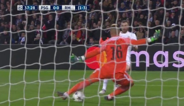 El increíble gol que se falló Karim Benzema.