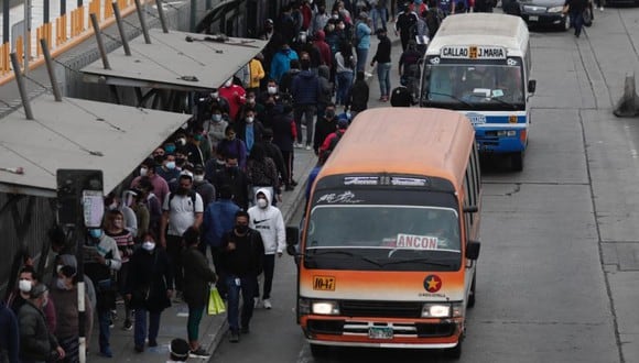 Empresas que no han pagado multas no estarían coberturadas por subsidio para el transporte público | Foto: Ángela Ponce | GEC