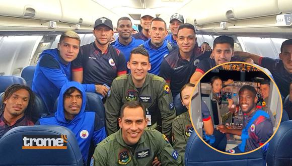 Deportivo Pasto posa  junto a pilotos de la Fuerza Aérea de Colombia (Foto: @lafm.com)