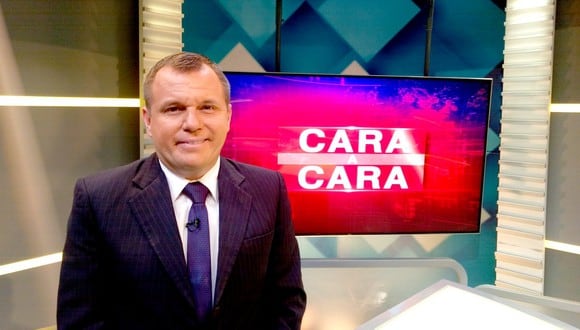Enrique Chávez era conductor del programa "Cara a cara" en TV Perú. (Foto: TV Perú)
