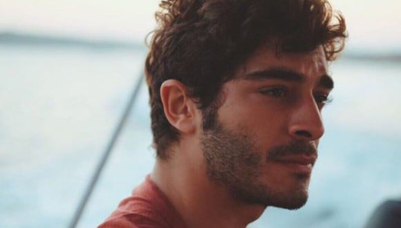 El actor turco se hizo conocido por interpretar a Baris en la telenovela "Nuestra historia" (Foto: Burak Deniz / Instagram)