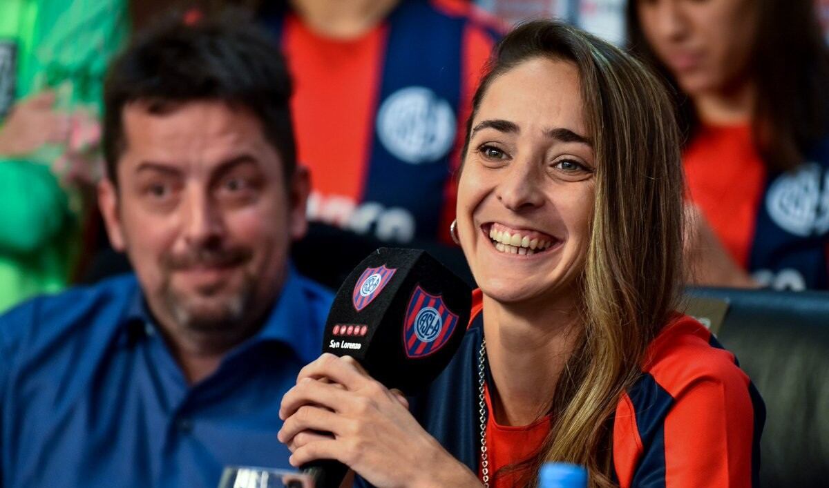 San Lorenzo reivindica el fútbol femenino: Presentó primer equipo con contrato profesional en Superliga