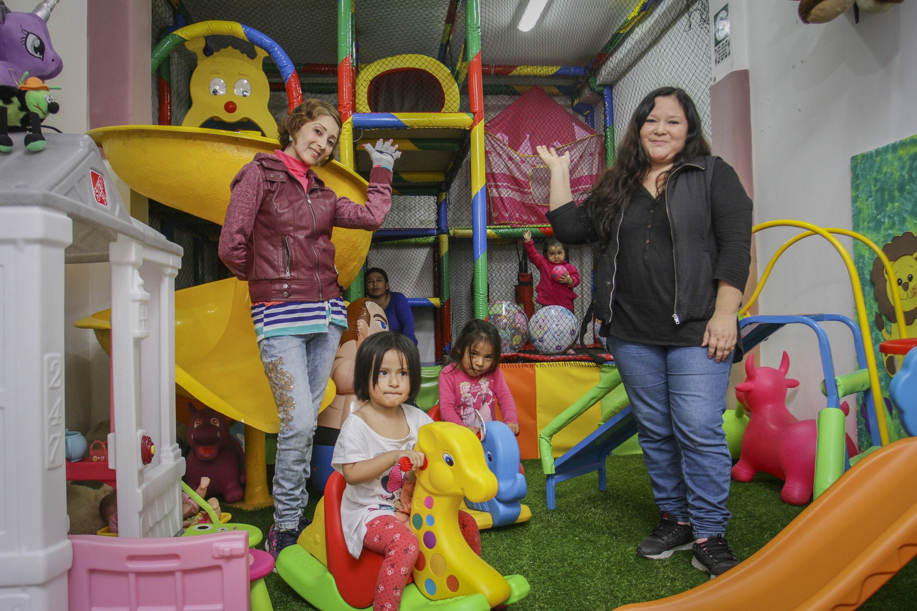 Hermanas instalaron centro recreacional infantil, en Comas