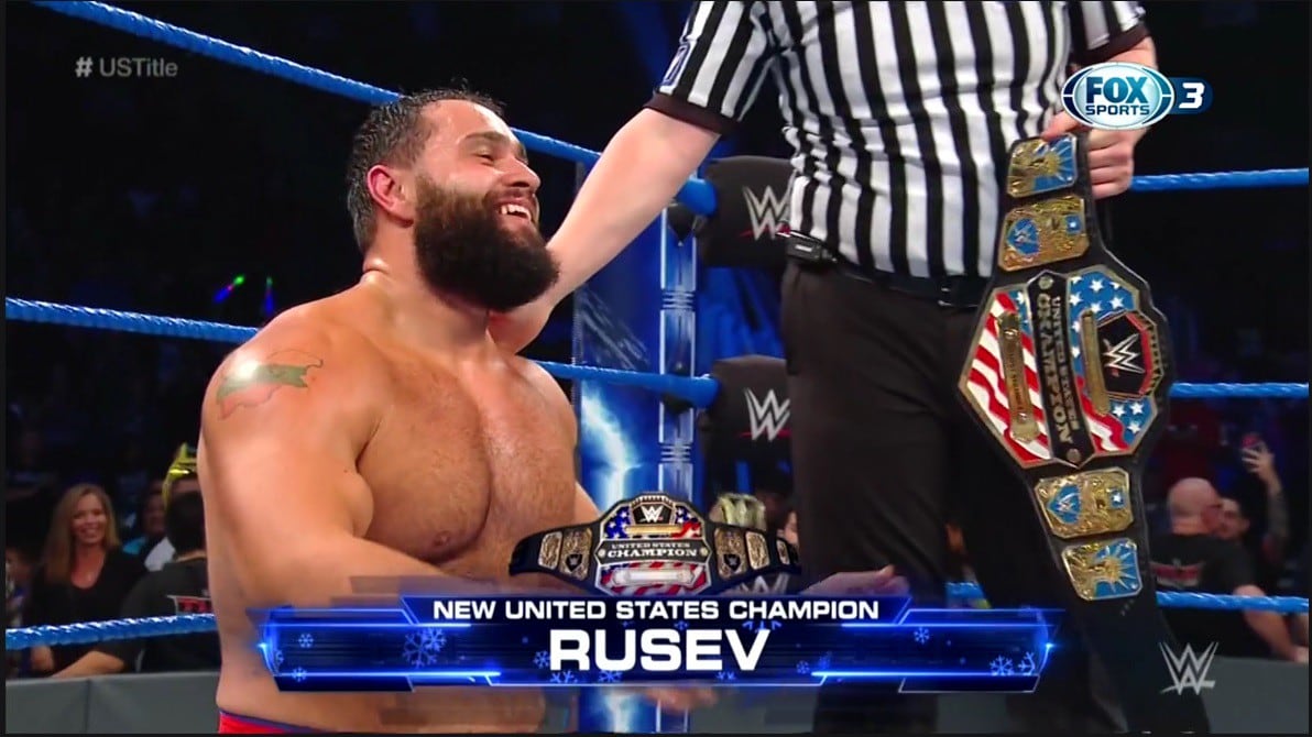 Gran presentación de Rusev y se llevó el título de los Estados Unidos en Navidad. (WWE)