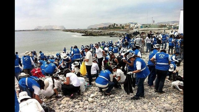 Retiraron toneladas de basura de la playa Carpayo en el Callao.