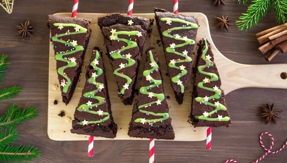 Arbolito navideño de brownie. (Foto: Difusión)
