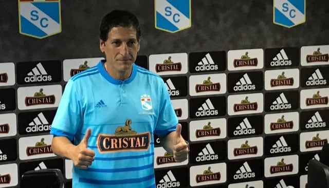 Sporting Cristal: chileno Mario Salas fue presentado como nuevo técnico (Foto: @nico_villafana)