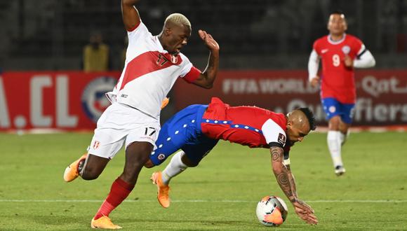 Arturo Vidal se perderá el Perú vs. Chile por las Eliminatorias a Qatar 2022. (Foto: AFP)