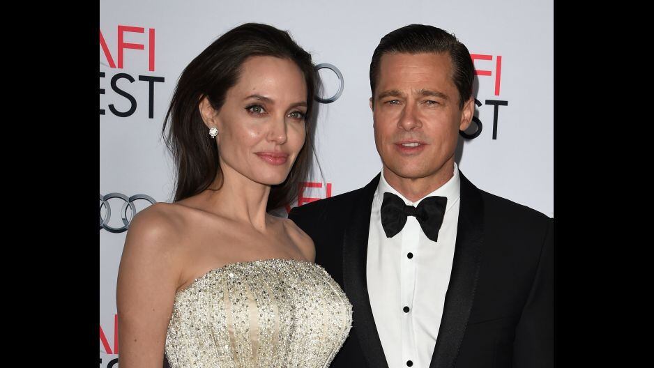 ¿Angelina y Brad Pitt se divorcian? TMZ reporta el fin de una de las parejas icónicas de Hollywood. (AFP)