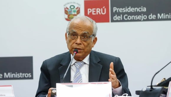 El primer ministro, Aníbal Torres, no se disculpó con el cardenal Pedro Barreto. (Foto: PCM)