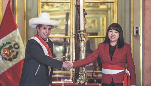 Mirtha Vásquez juró como nueva presidenta del Consejo de Ministros ayer. (GEC)