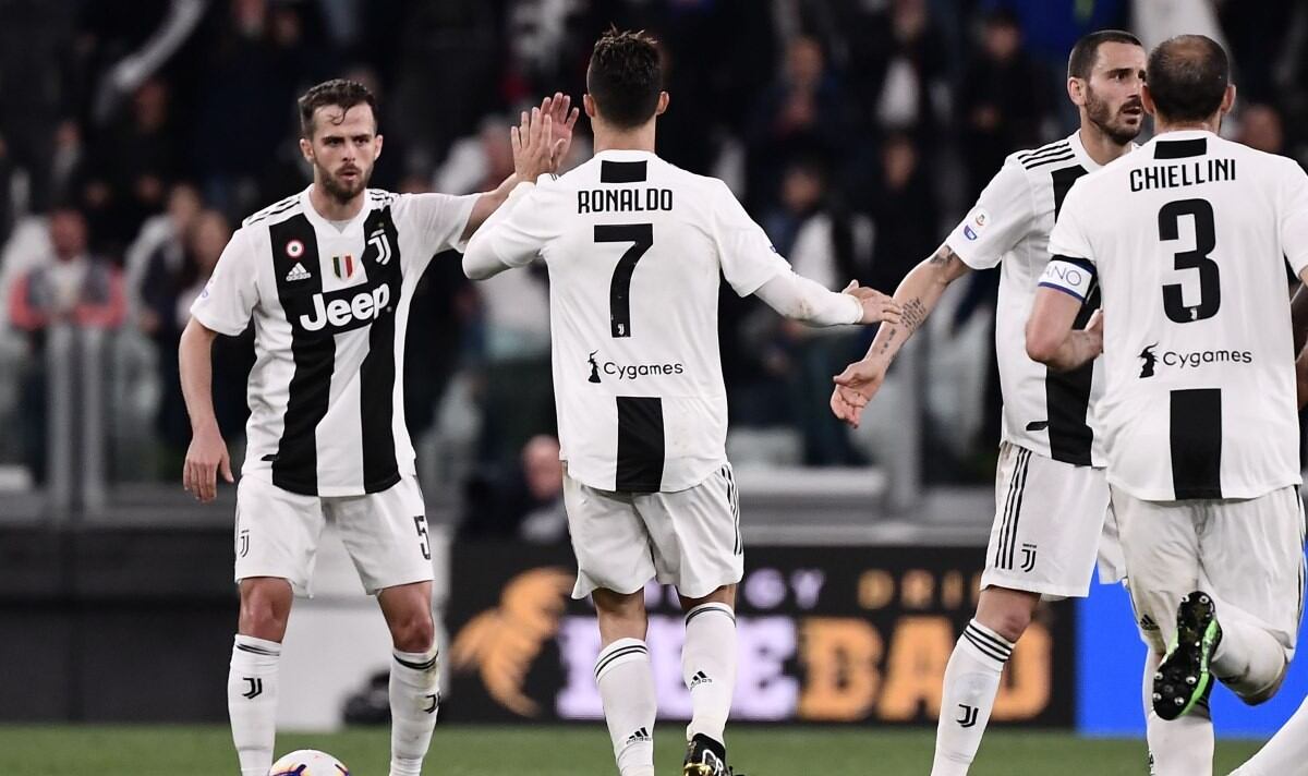 GOLAZO de Cristiano Ronaldo: Se elevó, se suspendió en el aire y marcó en el Juventus vs Torino por Serie A