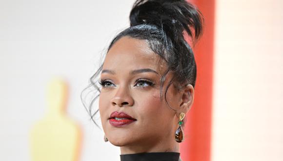 Rihanna vivió nuevamente un episodio de terror por el asedio de un desquiciado fanático. (Foto: AFP)