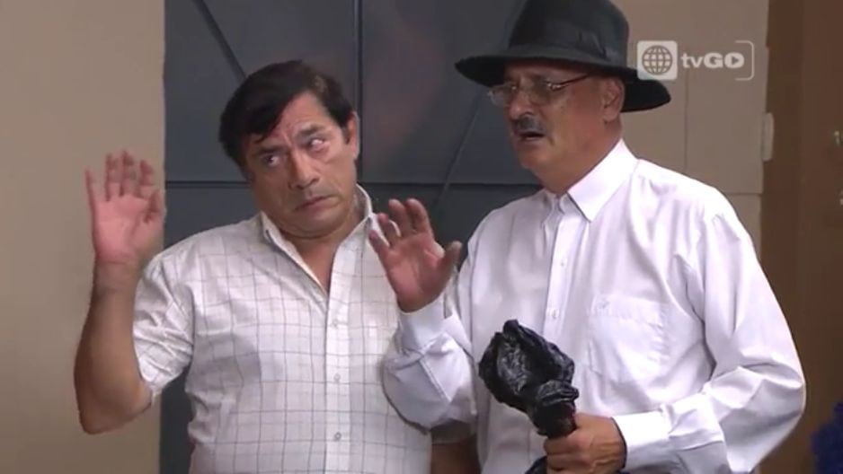 ‘Don Gilberto’ y ‘Don Alejo’ ya son libre en ‘Al fondo hay sitio’. (Captura América TV)