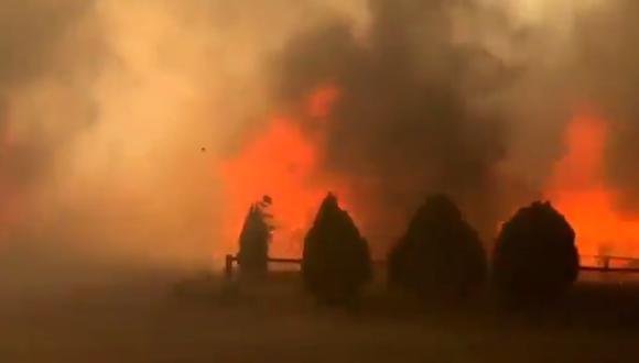 Algunos residentes de Lytton registraron el panorama que se vive en el lugar tras los incendios. (Foto: Twitter | captura de pantalla | Tati Cruz)
