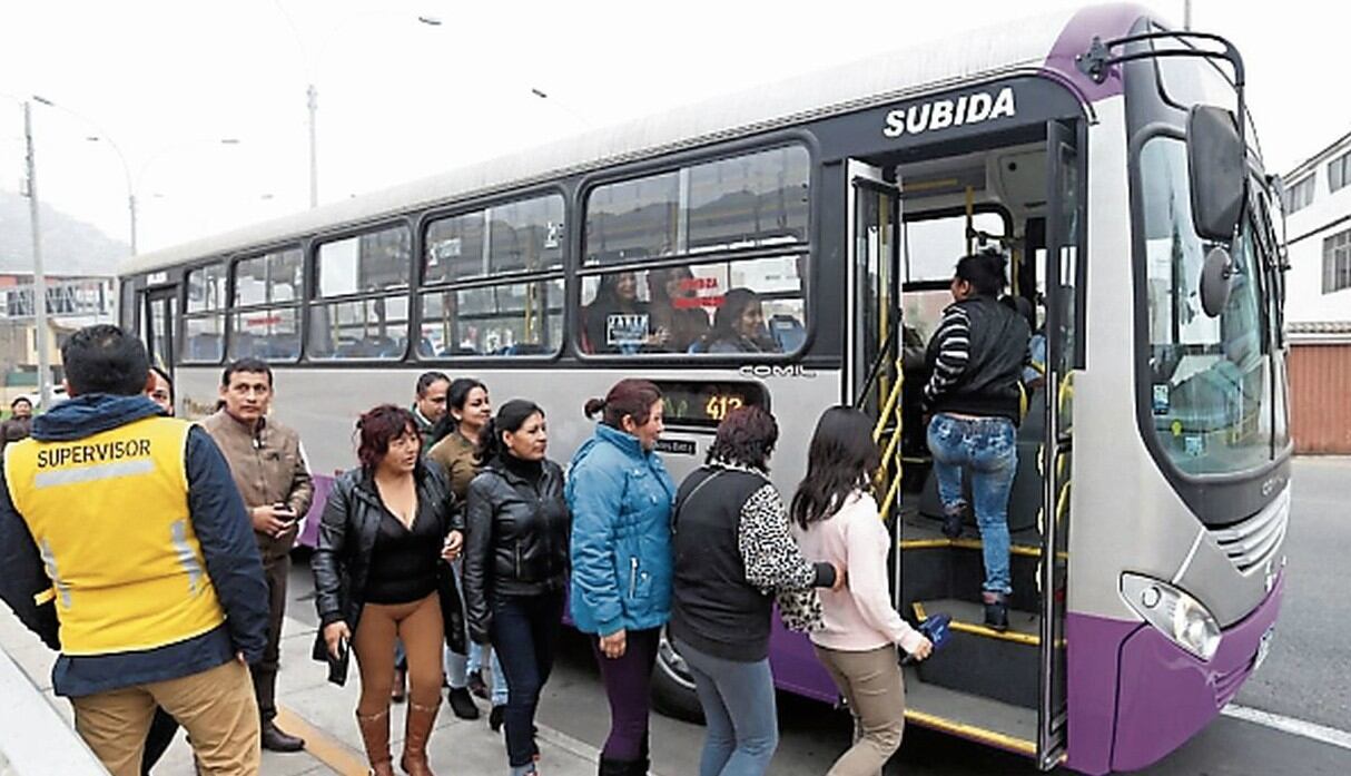 Buses de corredores Azul, Rojo y Morado cobrarán pasajes con tarjeta electrónica