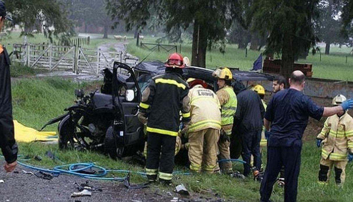 Cuatro hinchas de Boca Juniors fallecieron en un accidente automovilistico cuando se iba a ver la final de la Copa Libertadores. (Foto: Twitter)