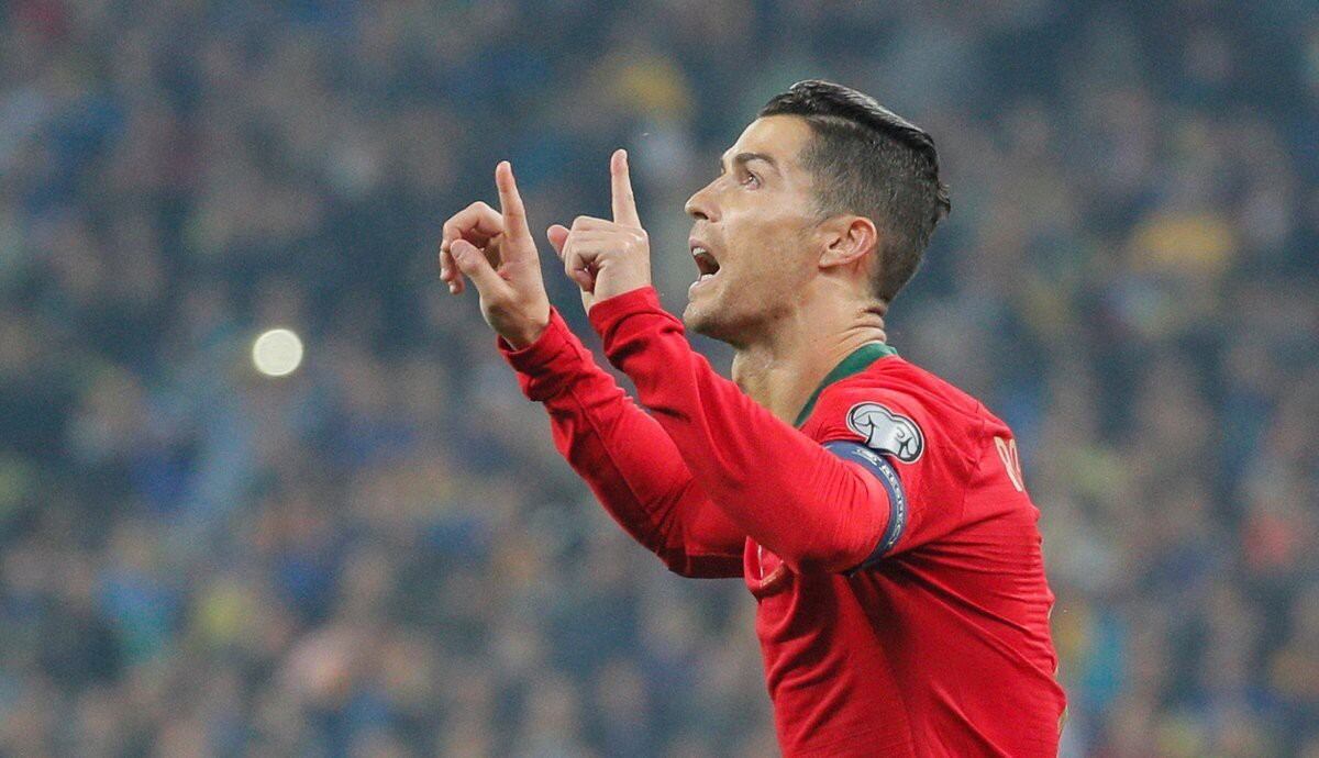 Cristiano Ronaldo anotó su gol número 700 ante Ucrania por Eliminatorias Eurocopa 2020.