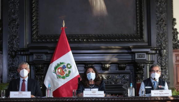 La titular de la PCM, Violeta Bermúdez, dio a conocer las nuevas medidas contra el COVID-19. (Foto: PCM)